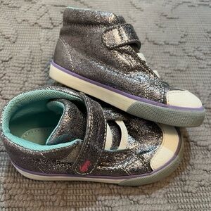 See Kai Run hi-top sneakers, size 7 US, used in excellent condition